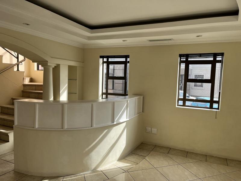 To Let commercial Property for Rent in Montague Gardens Western Cape